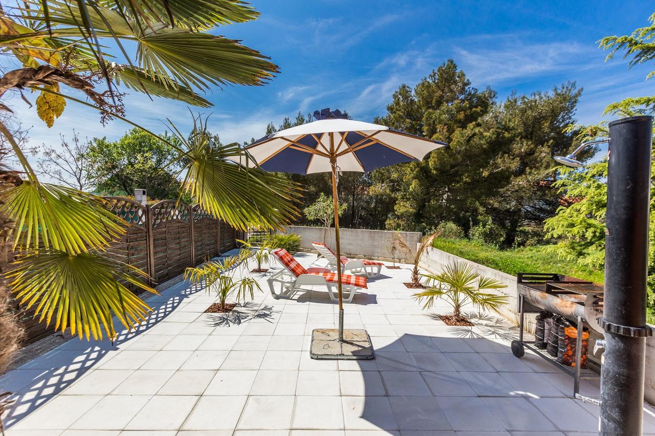 Holliday Home Maxdom Sukošan Екстериор снимка