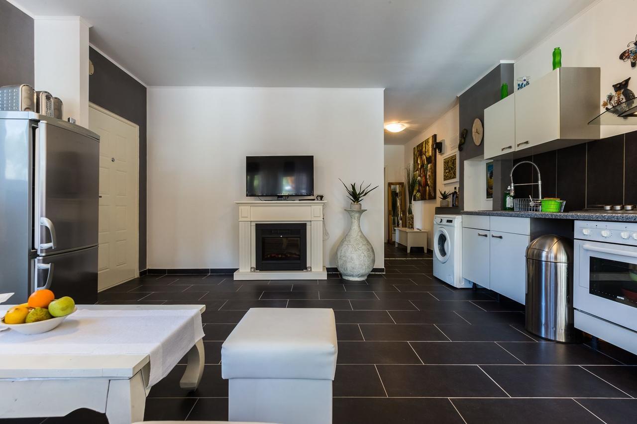 Holliday Home Maxdom Sukošan Екстериор снимка